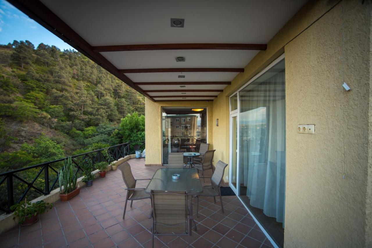 מלון Terrace House טביליסי מראה חיצוני תמונה